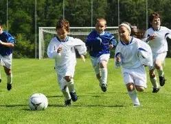 詹姆斯,日与太阳激,战精彩片段,米兰体育官网,米兰体育平台,米兰体育链接,米兰体育官方